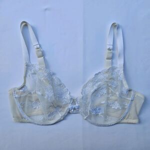 Ralph Lauren Bra Ivory Sheer Lace Unlined Unpadded Bra Style 8653 Size 38D VTG